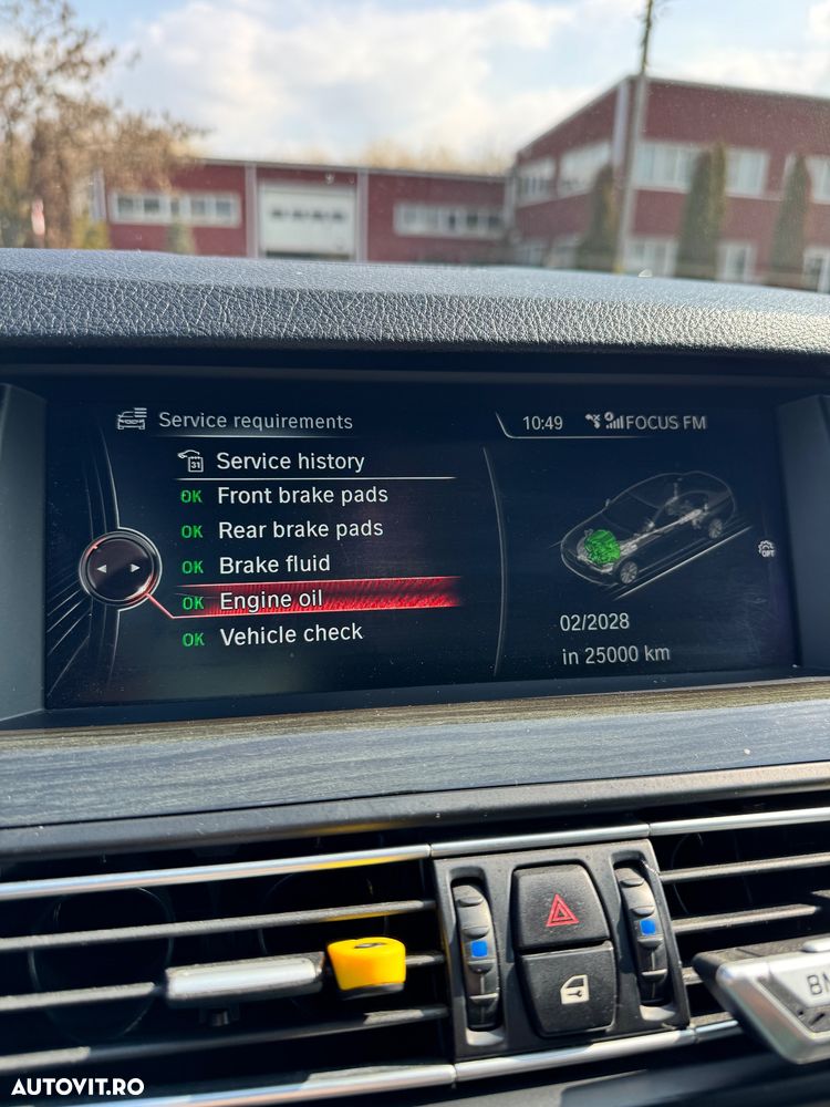 BMW Seria 5 520d xDrive Aut. Sport Line - 9