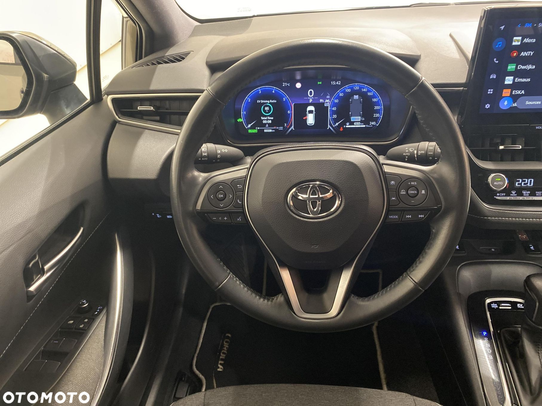 Toyota Corolla 1.8 Hybrid Comfort - 12