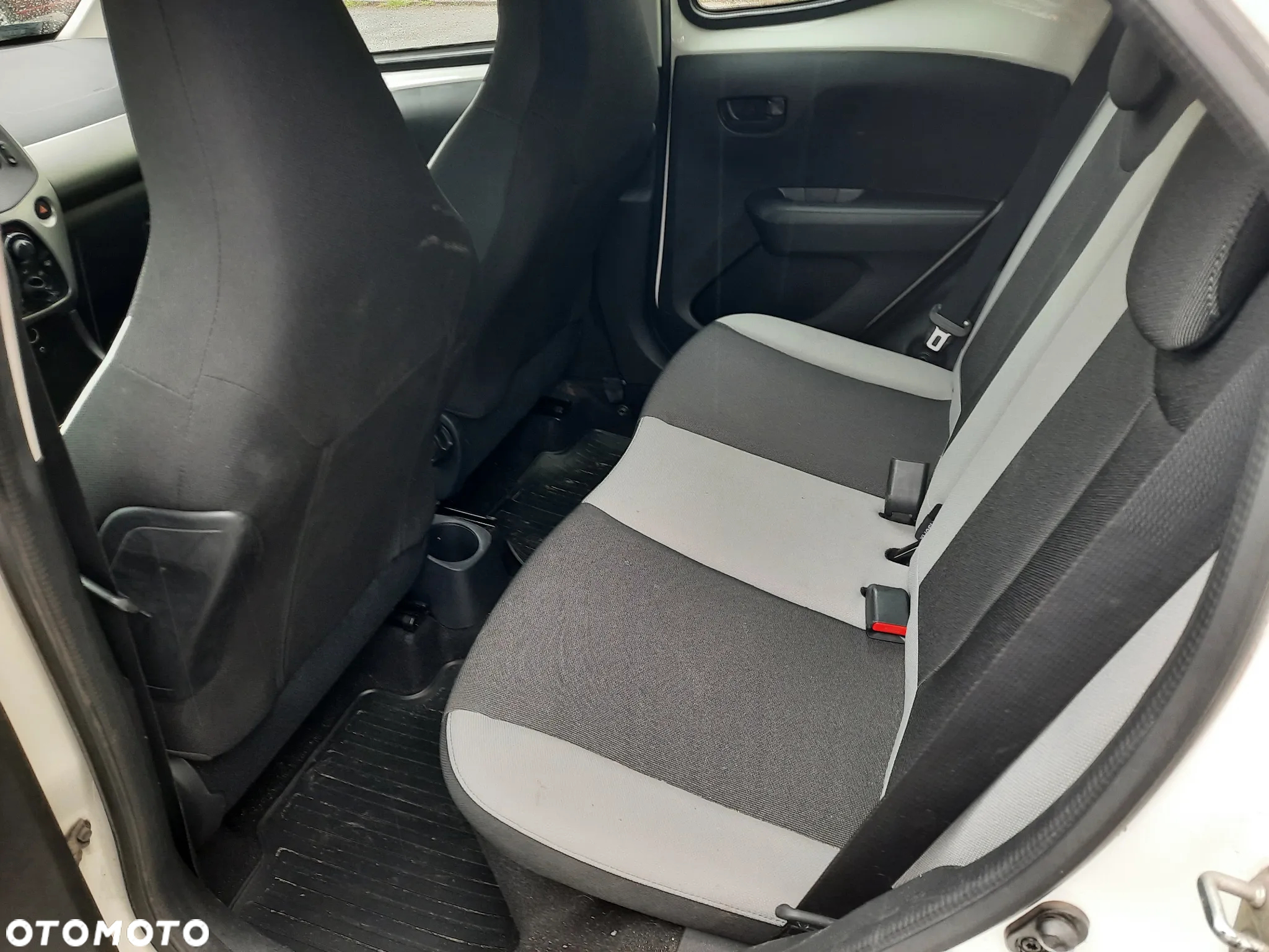 Toyota Aygo 1.0 VVT-i Sprint EU6 - 21