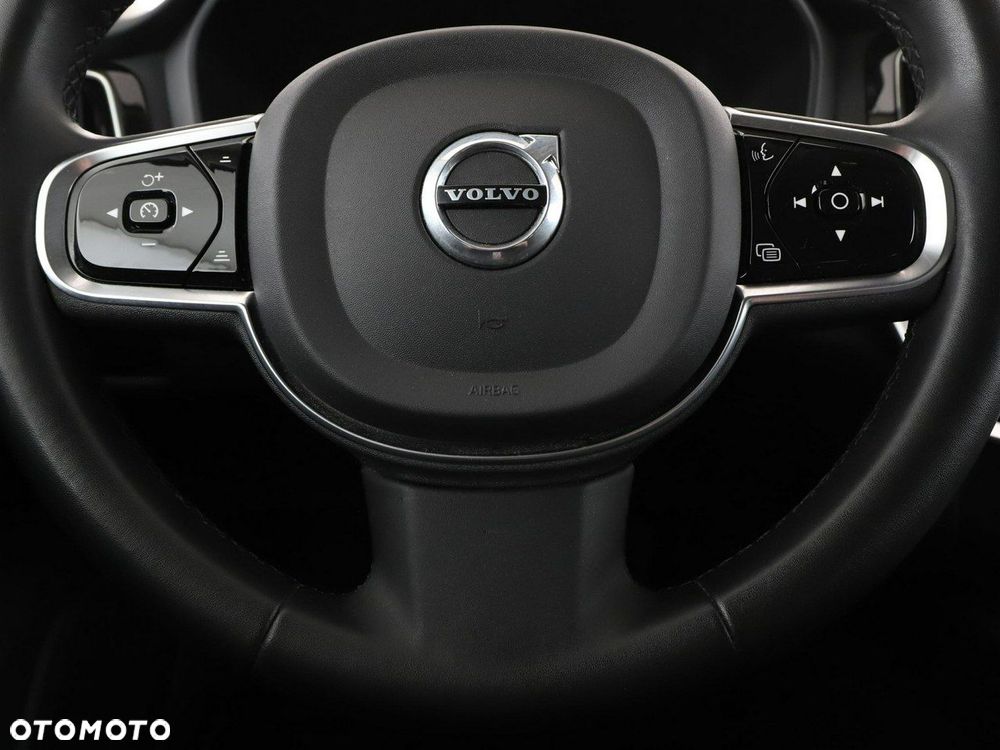 Volvo V60 B4 D Plus Dark - 22