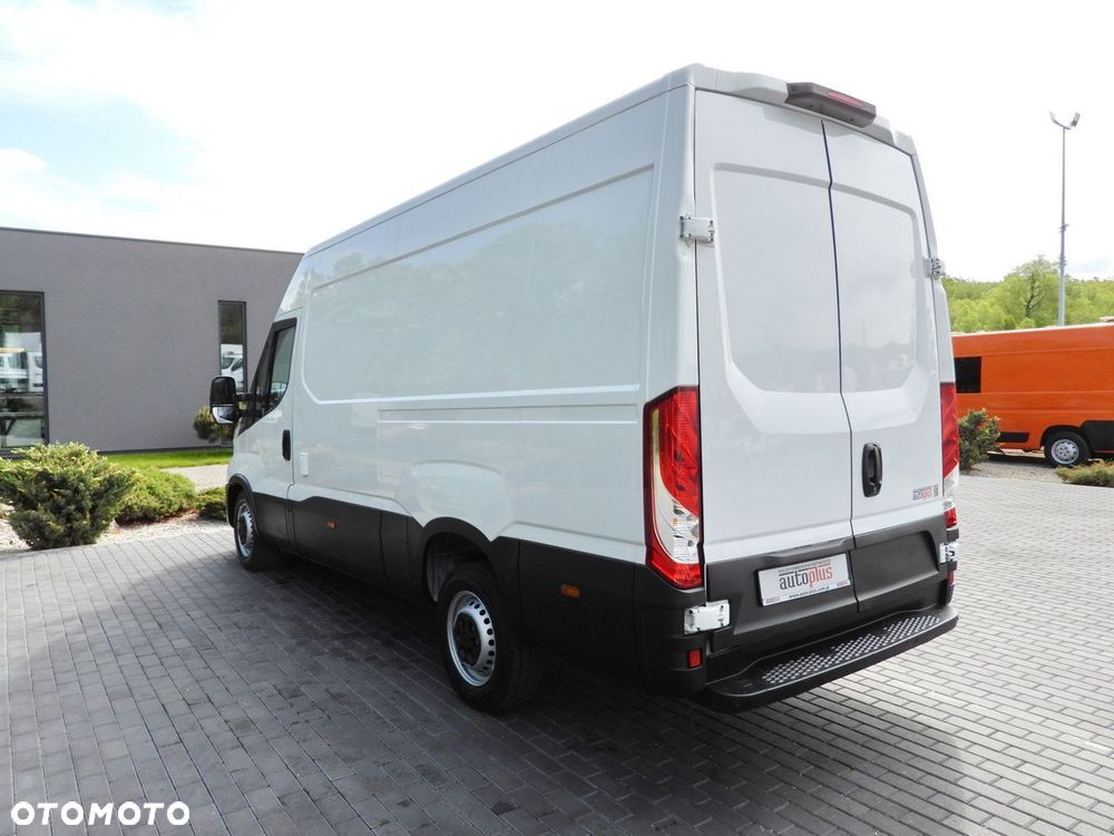 Iveco DAILY 35S14 FURGON CHŁODNIA -10*C ZASILANIE 230V TEMPOMAT AUTOMAT HI-MATIC KLIMATYZACJA  140KM - 11