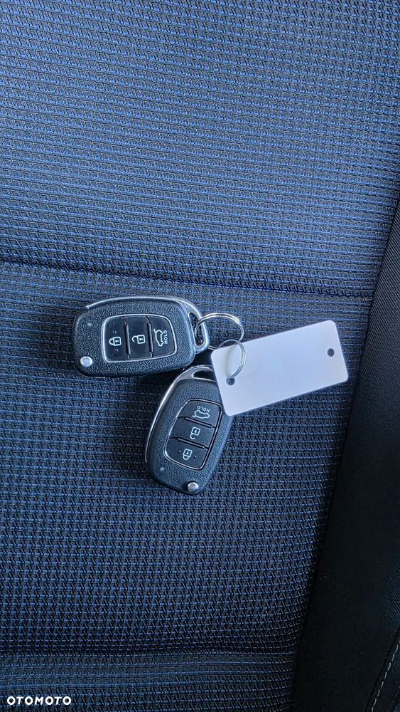 Hyundai Tucson 2.0 CRDi 4WD Automatik Advantage - 30