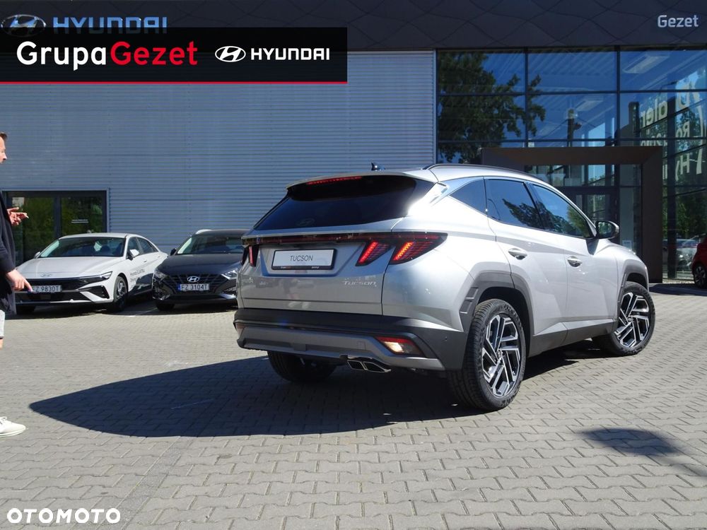 Hyundai Tucson - 4