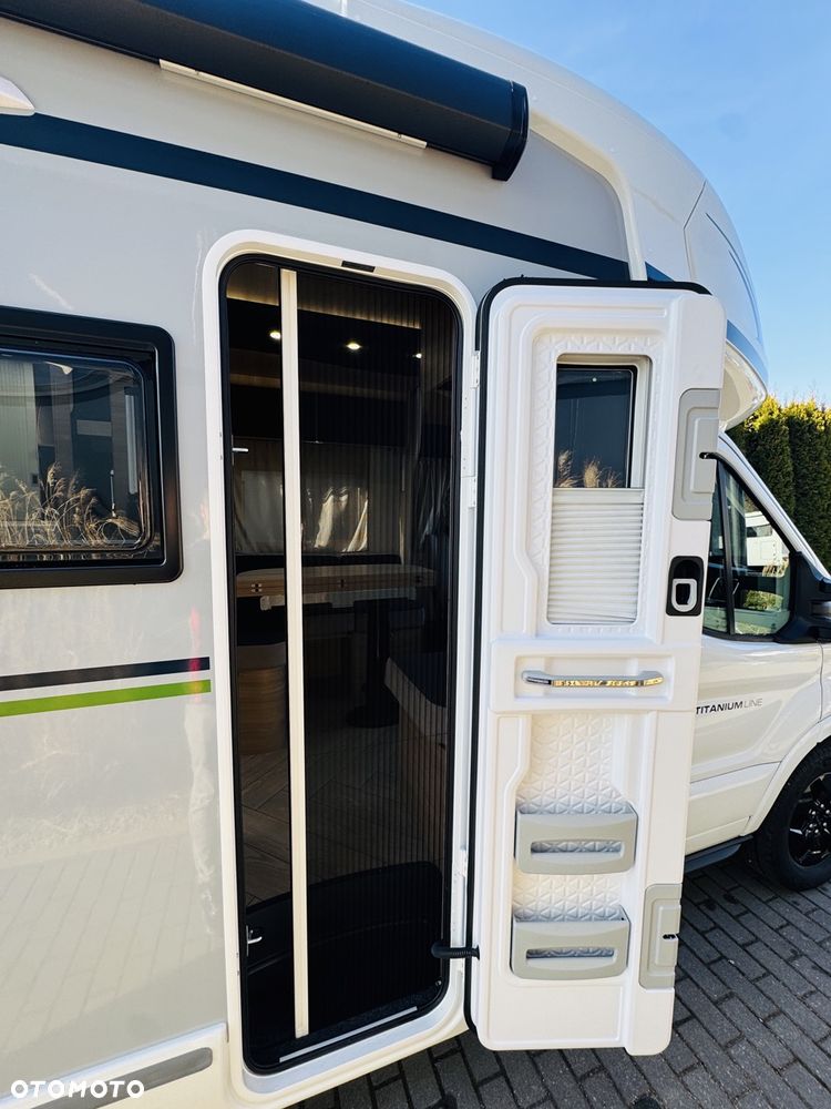 Ford Chausson 627 GA Titanium Line - 11
