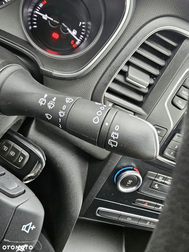 Renault Megane - 25