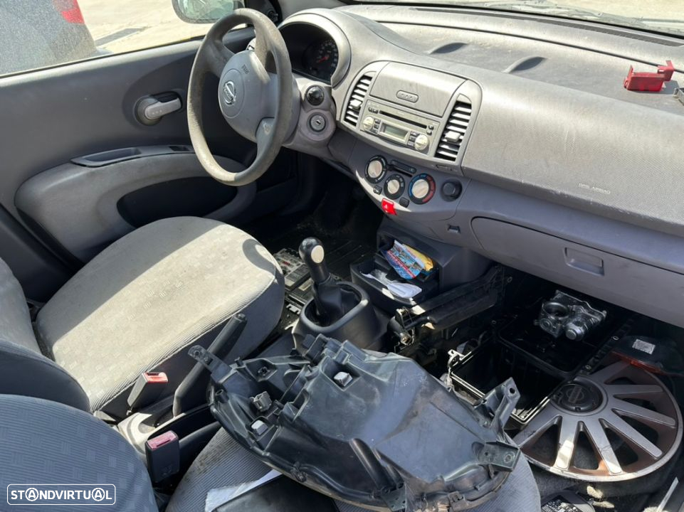 Nissan Micra K12 ano 2003 para peças - 5