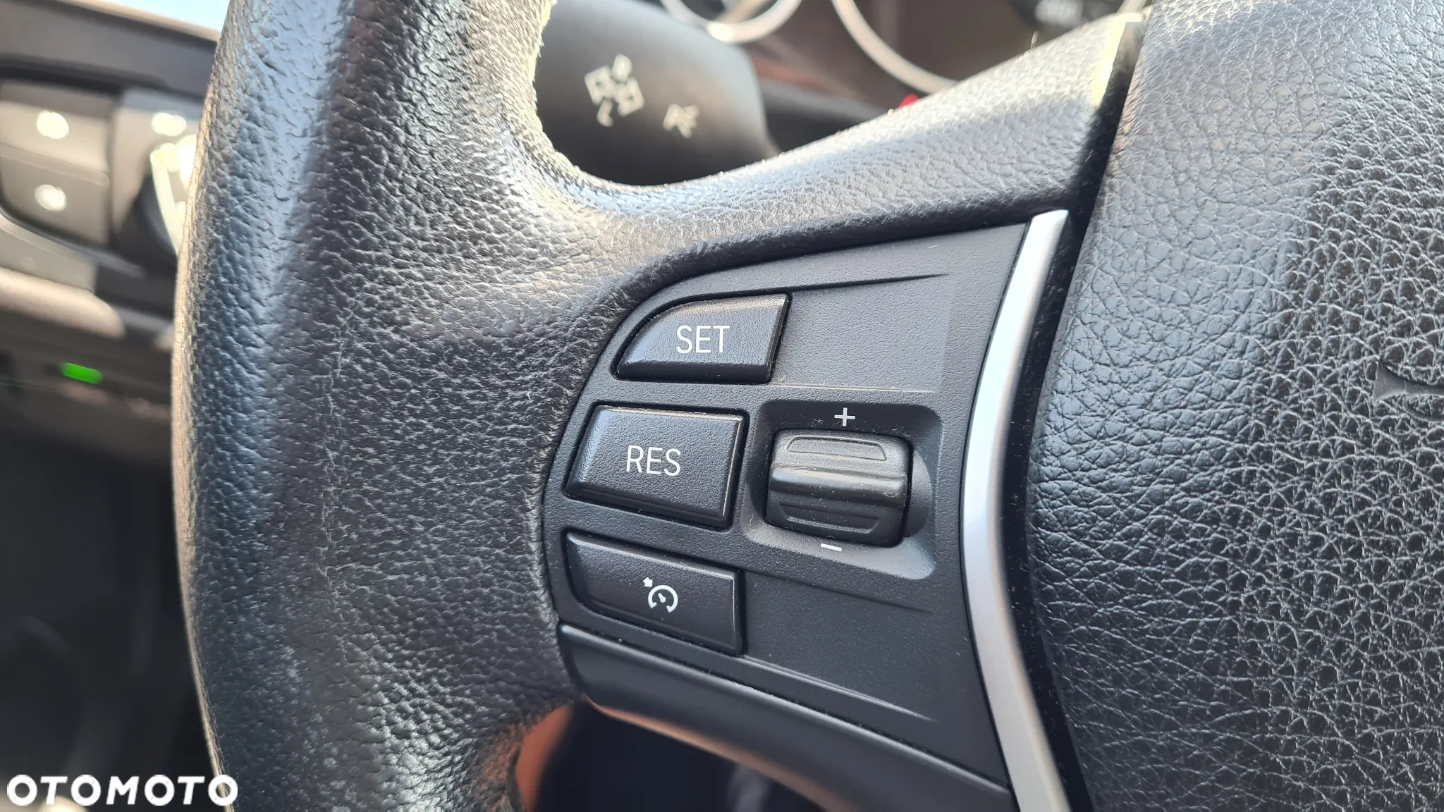 BMW Seria 3 - 18