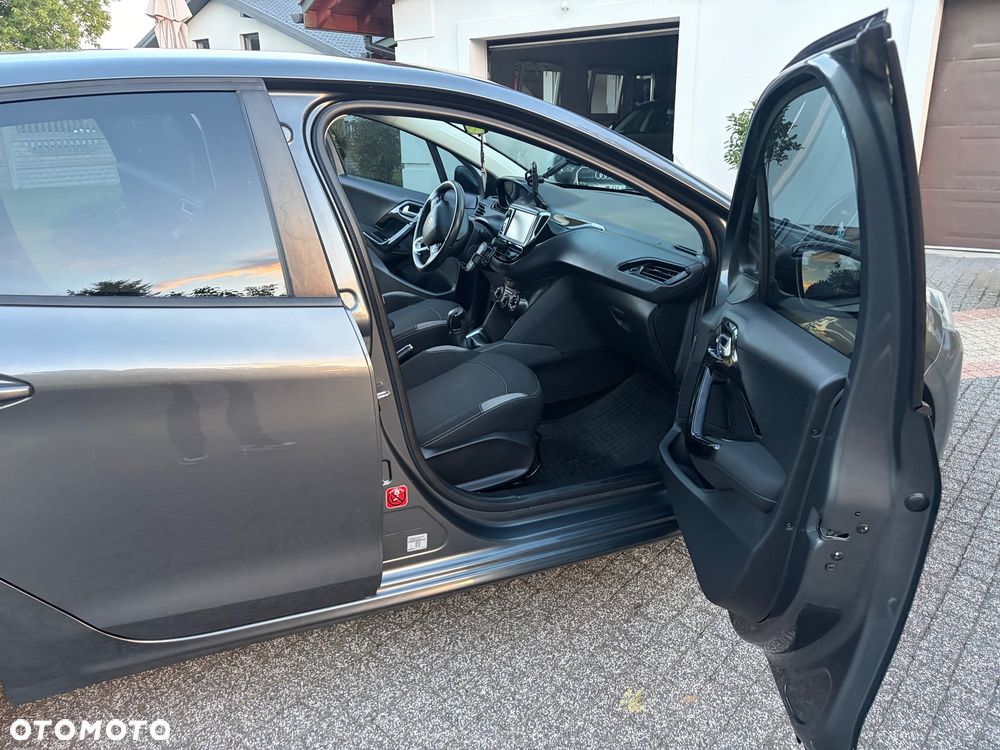Peugeot 208 1.6 BlueHDi Active S&S - 10