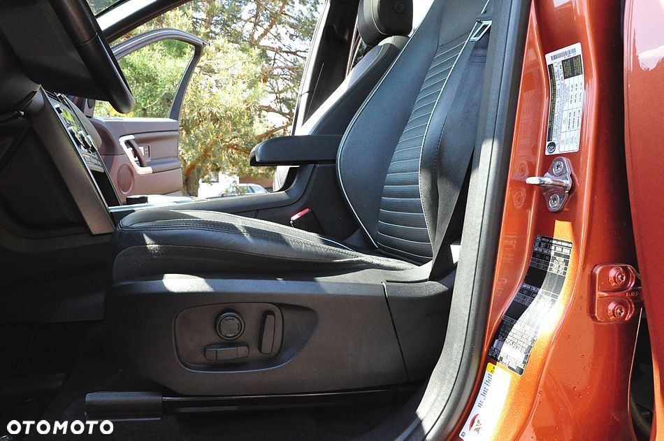 Land Rover Discovery Sport P290 R-Dynamic S - 21
