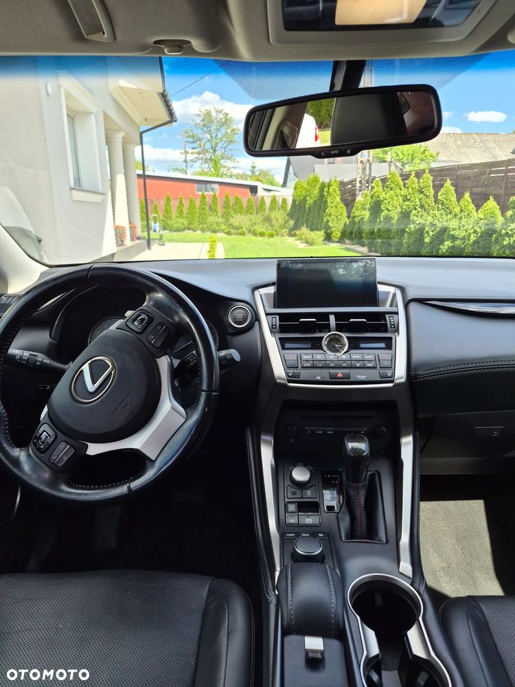 Lexus NX 200t F Sport AWD - 10