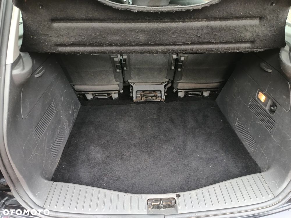 Ford Focus C-Max - 22