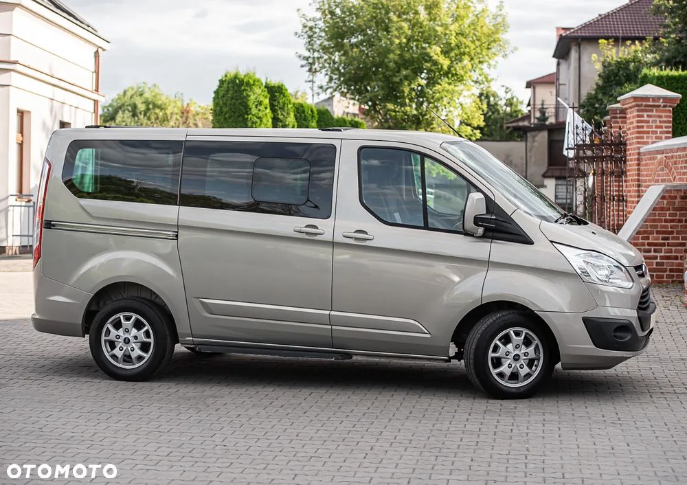 Ford Tourneo Custom 300 L1H1 VA Titanium - 7