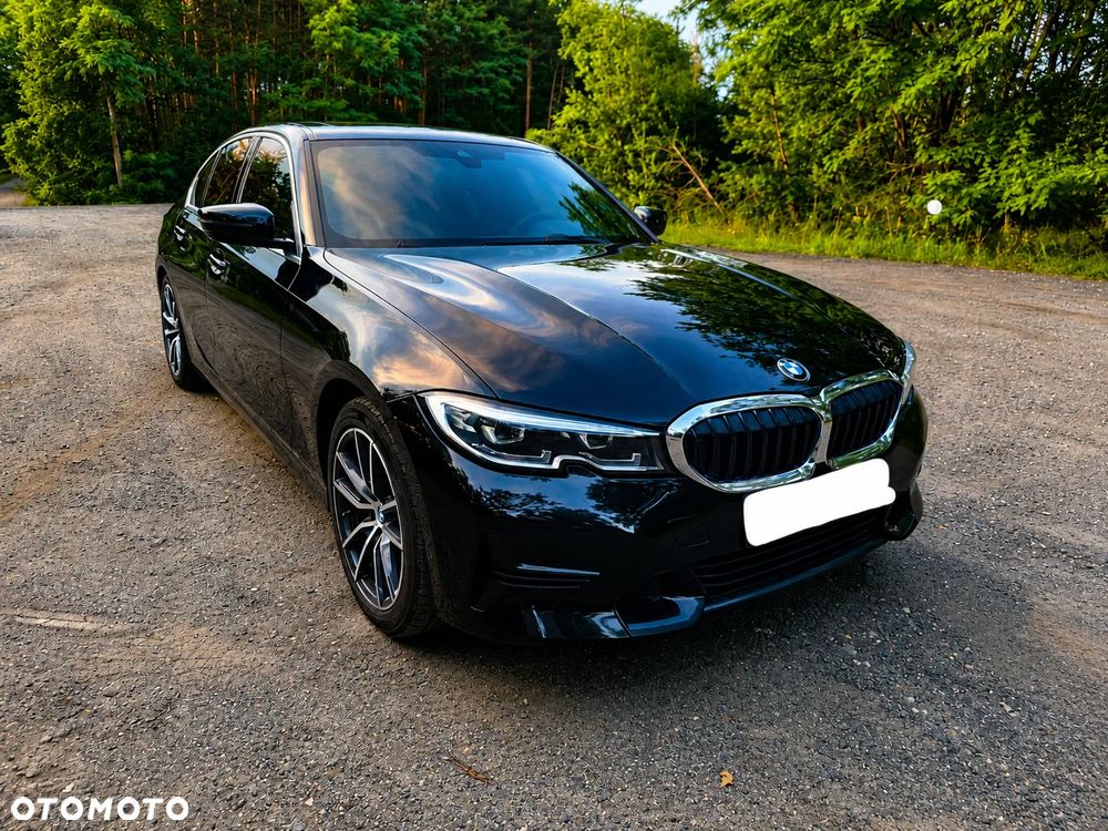 BMW Seria 3 330i Sport - 1