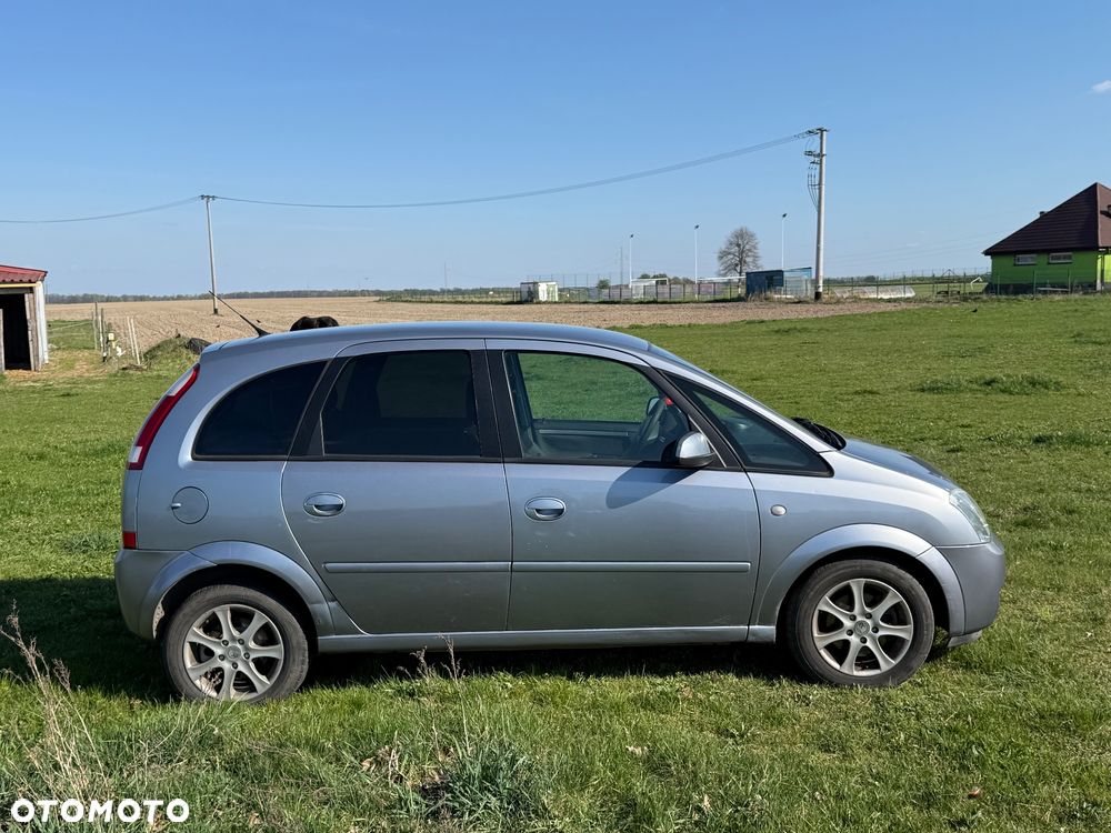 Opel Meriva 1.7 CDTI - 9