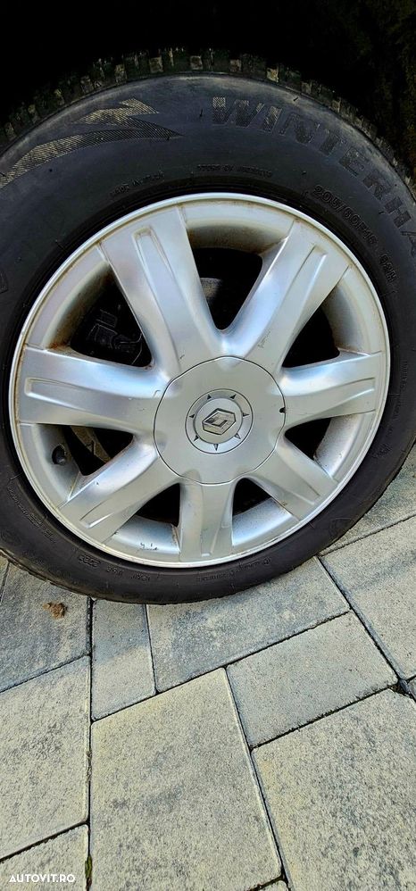 Renault Latitude 2.0 16 V Privilege - 15