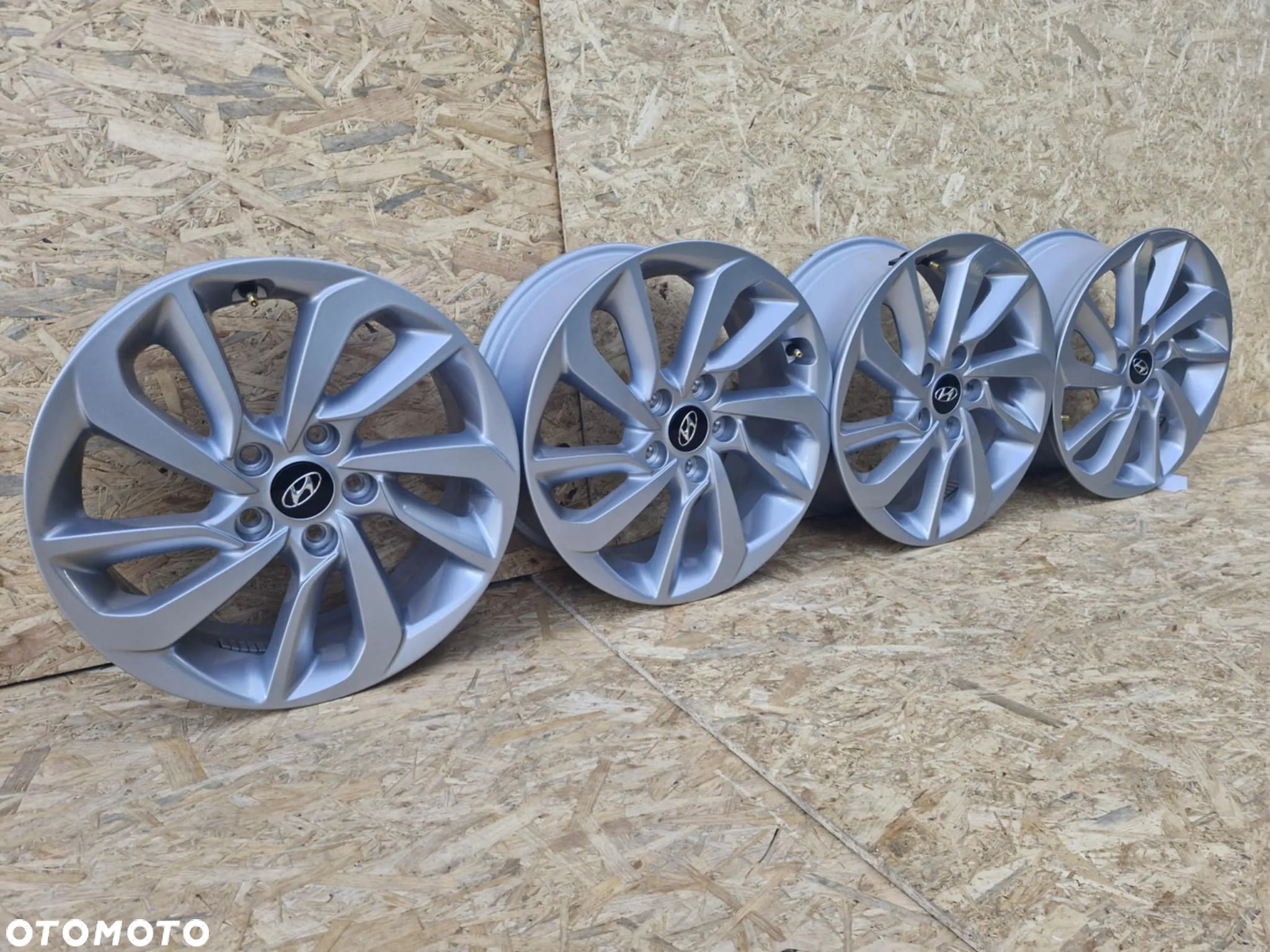 4x FELGA HYUNDAI TUCSON III 17'' 7.0J ET51 5x114,3 52910-D7210 - 3