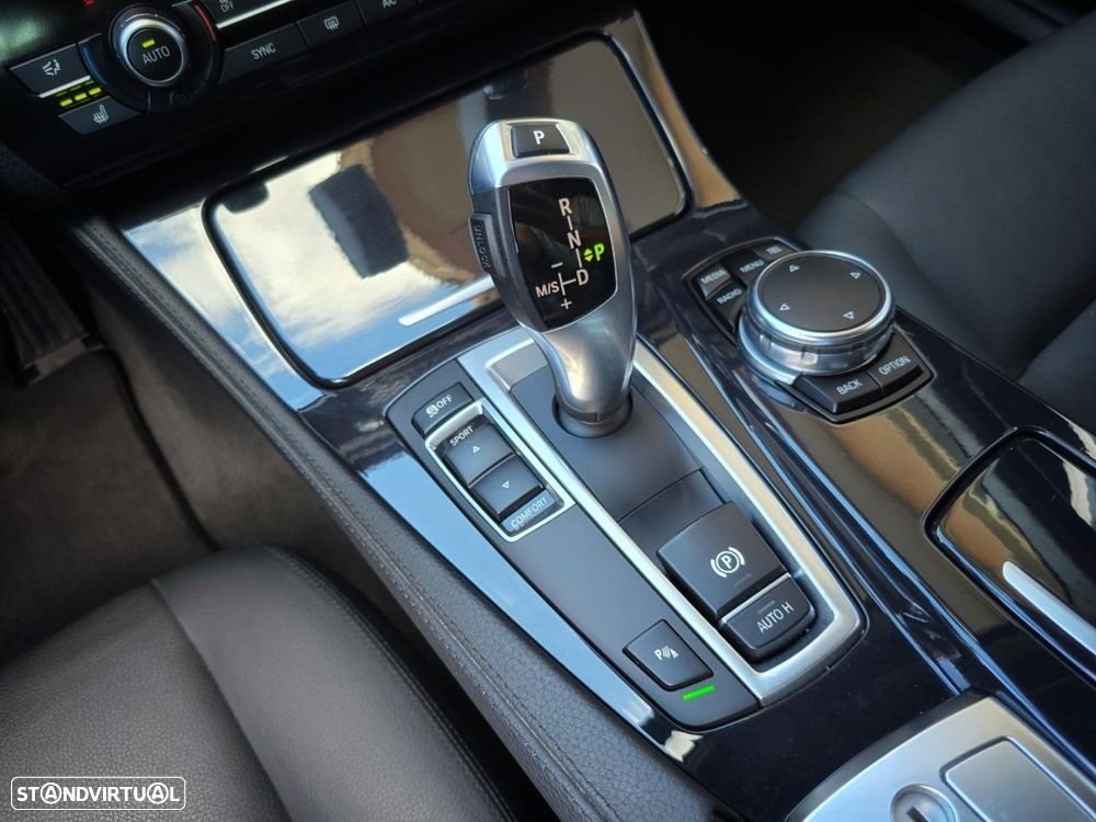 BMW 520 d Line Luxury Auto - 26
