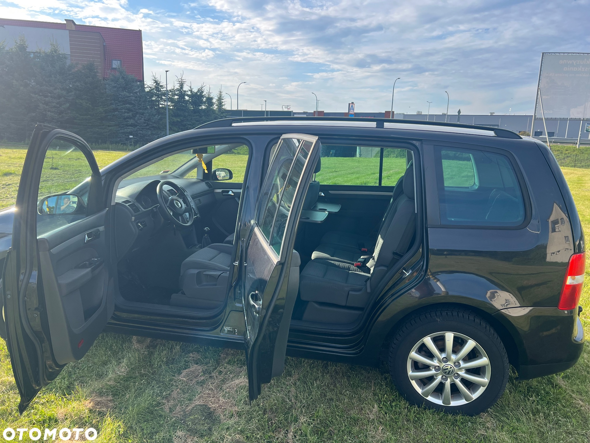 Volkswagen Touran 1.9 TDI Trendline - 7