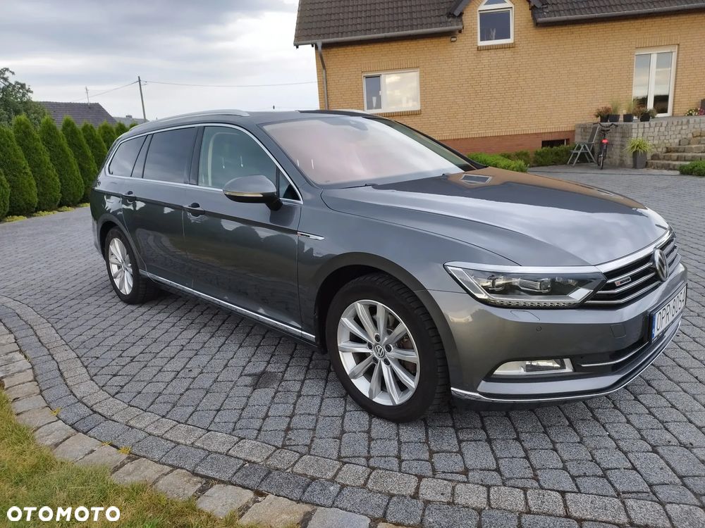 Volkswagen Passat 2.0 TDI SCR 4Mot DSG Highline - 17
