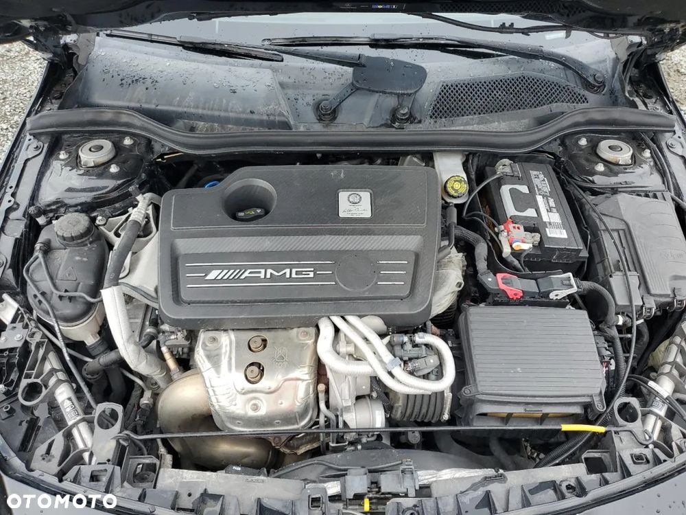 Mercedes-Benz CLA - 11