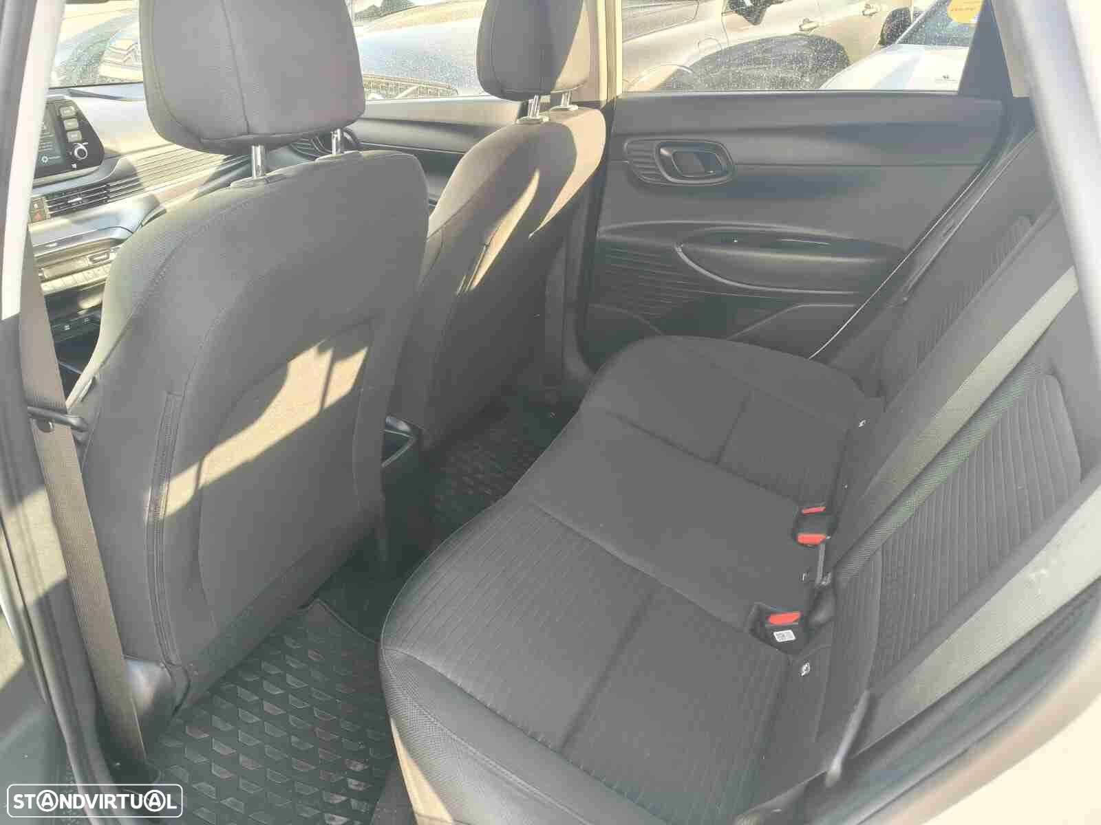 Hyundai i20 1.0 T-GDI Style DCT - 16