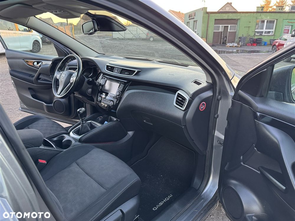 Nissan Qashqai - 22