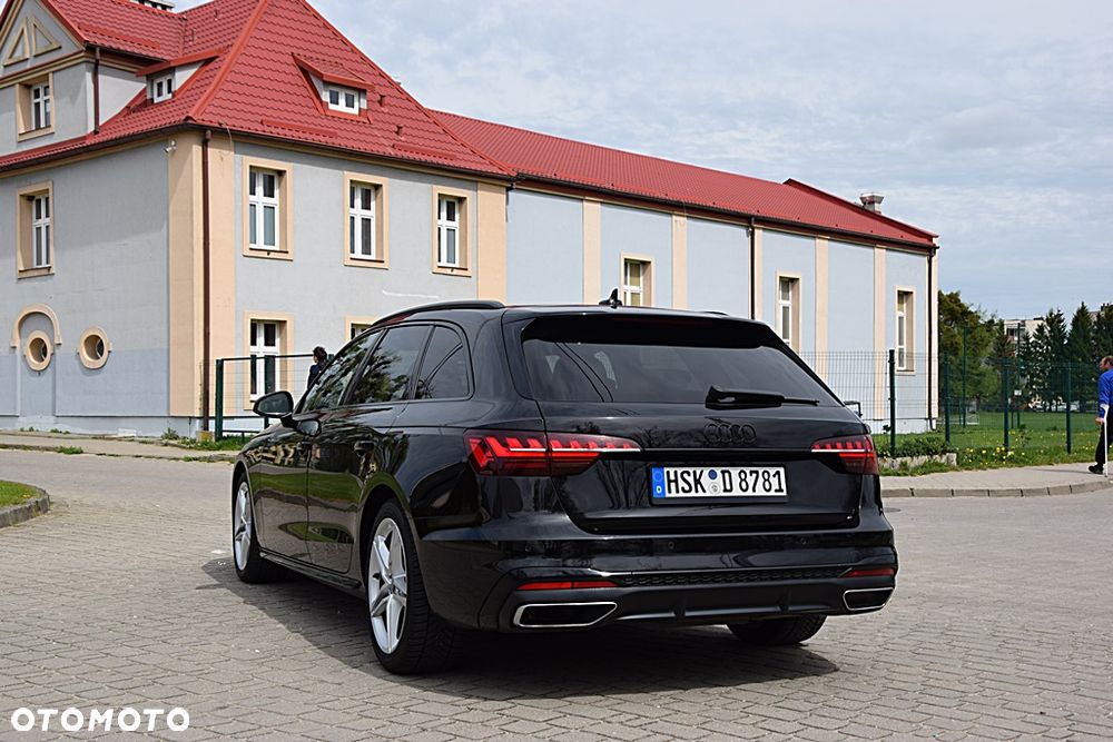 Audi A4 Avant 35 TDI mHEV S Line S tronic - 4