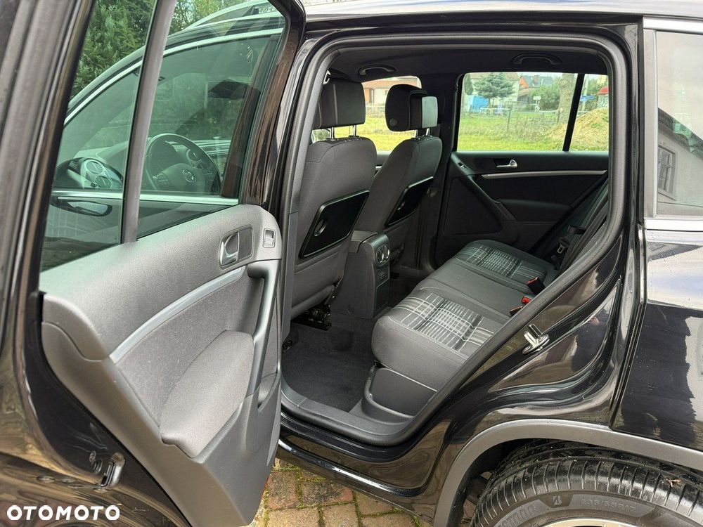 Volkswagen Tiguan 1.4 TSI Sport&Style - 32