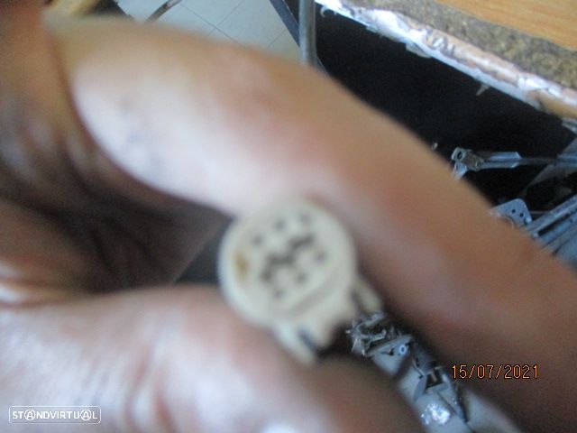 Espelho 3201301 TOYOTA AURIS 2008 DRT 3P 5 PINOS TOYOTA AURIS 1 FASE 1 2007 1.6I 125CV 5P PRETO Drt Eletrico 5 Pinos - 5