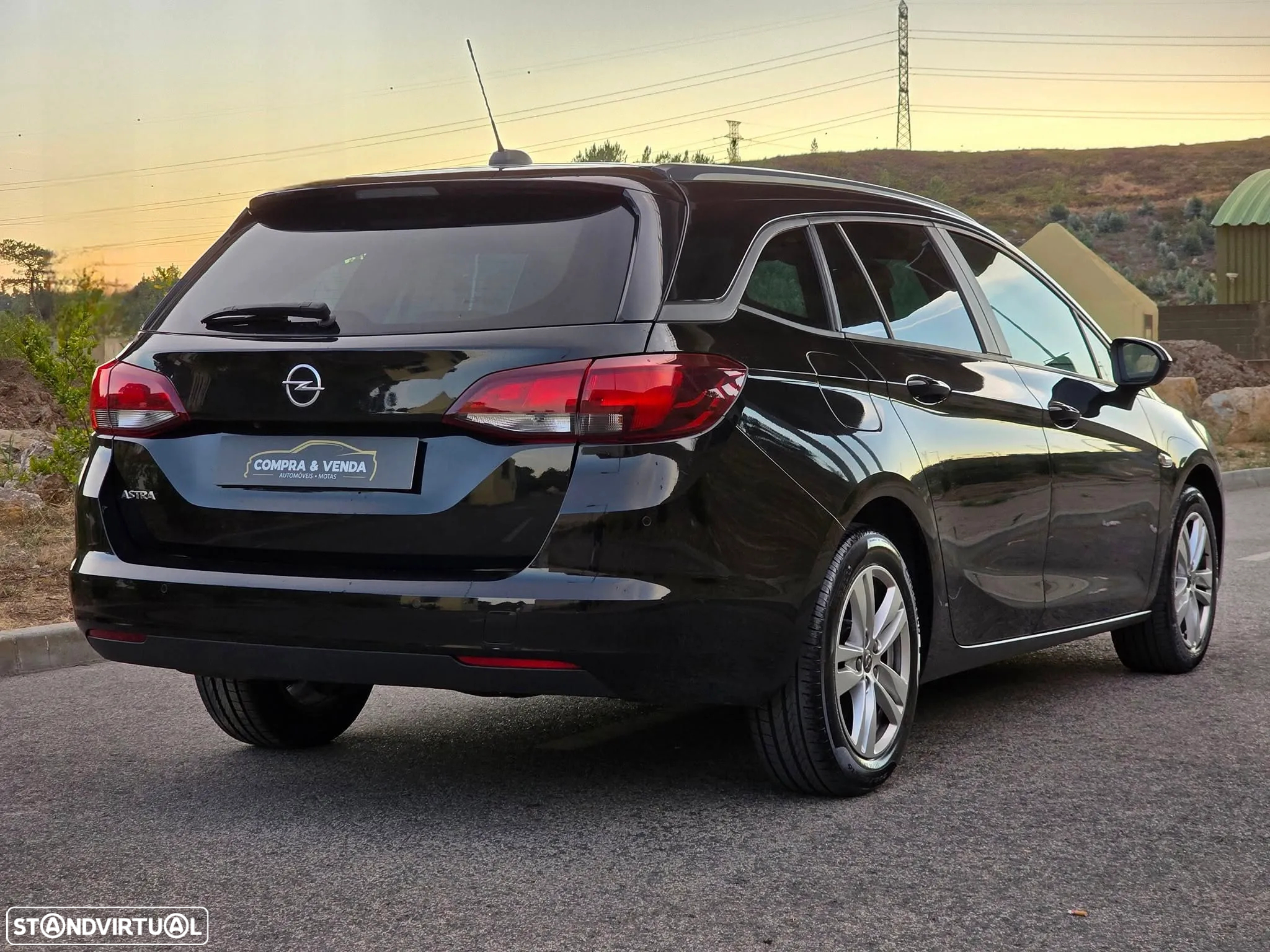 Opel Astra Sports Tourer 1.5 D Business Edition S/S - 2