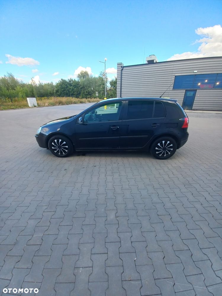 Volkswagen Golf - 11