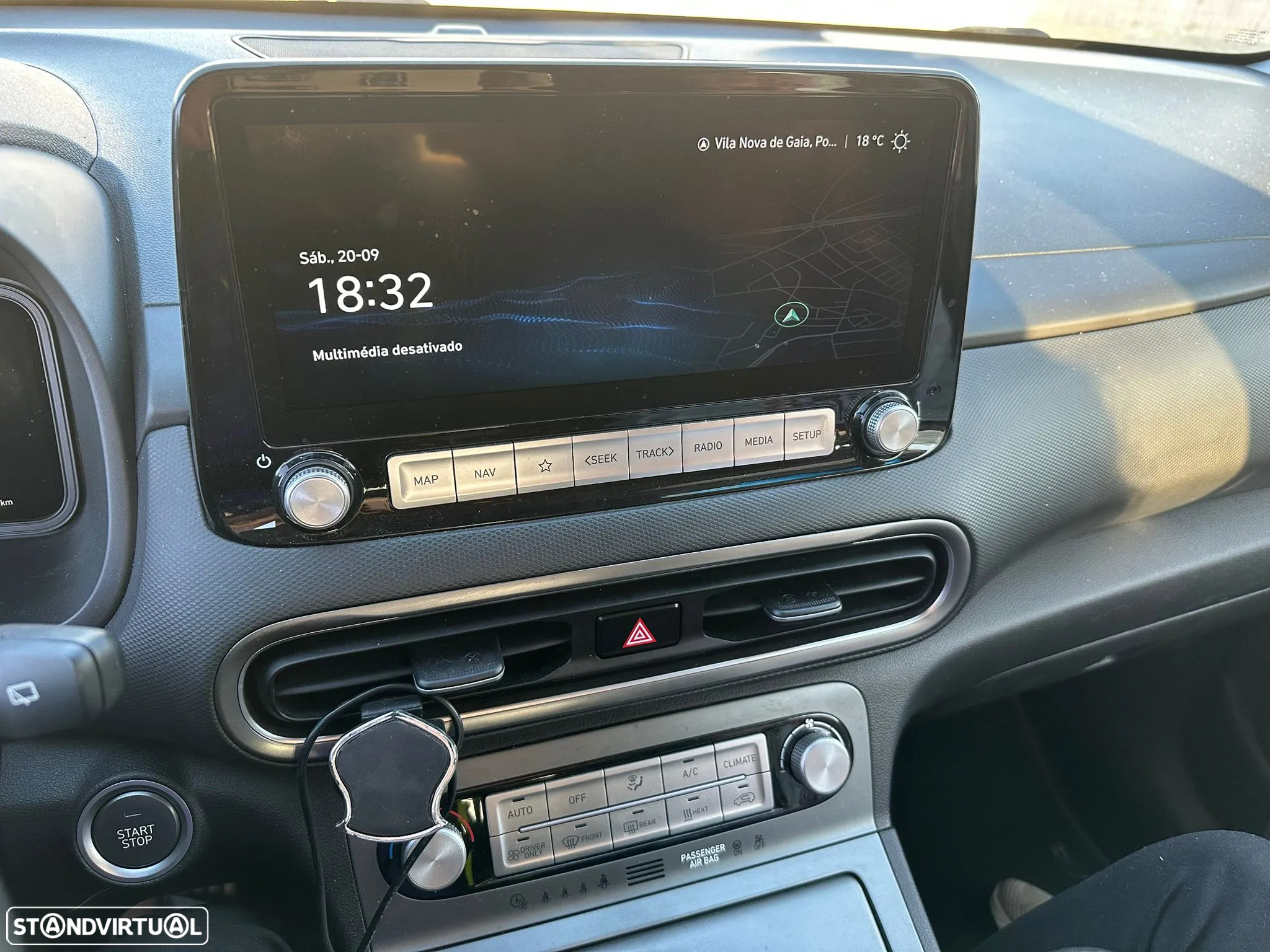 Hyundai Kauai EV 64 kWh Vanguard+TMS - 12