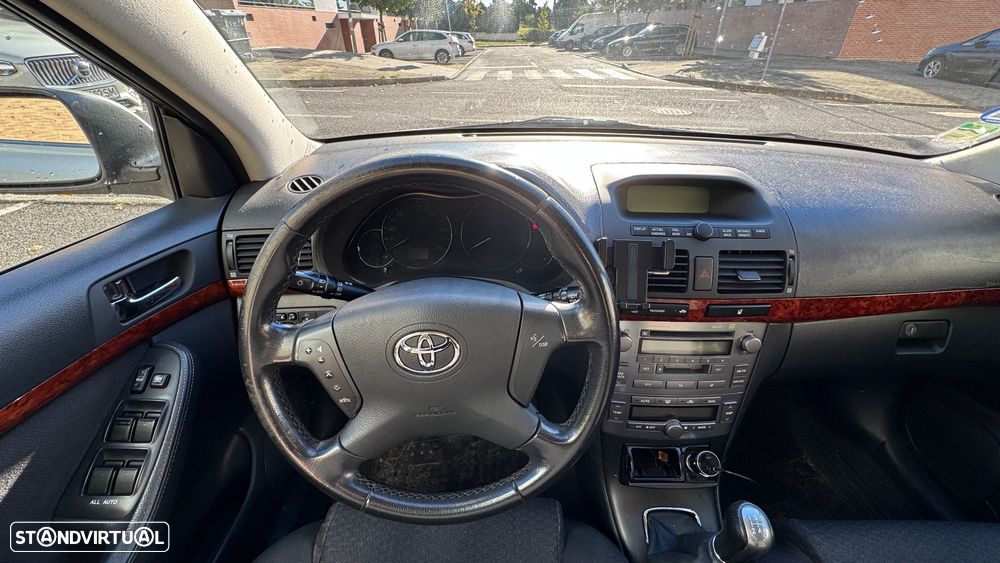 Toyota Avensis LB 2.0 D-4D - 8