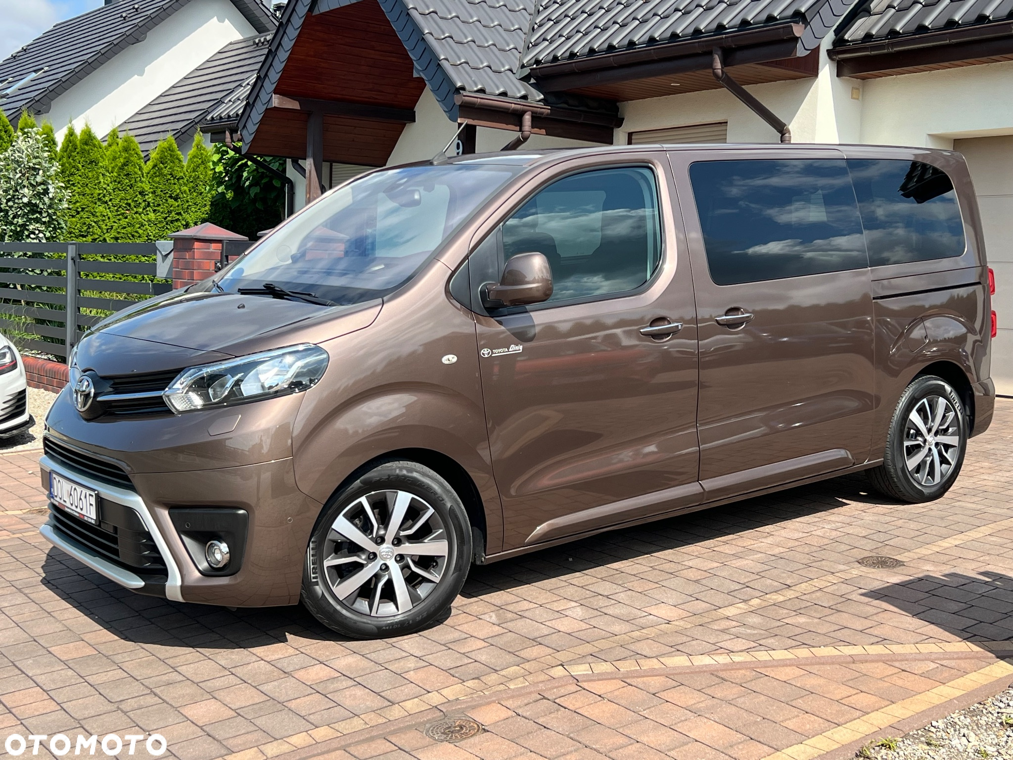 Toyota ProAce 2,0-l-D-4D L1 (8-Si.) Verso Family Comfort - 4