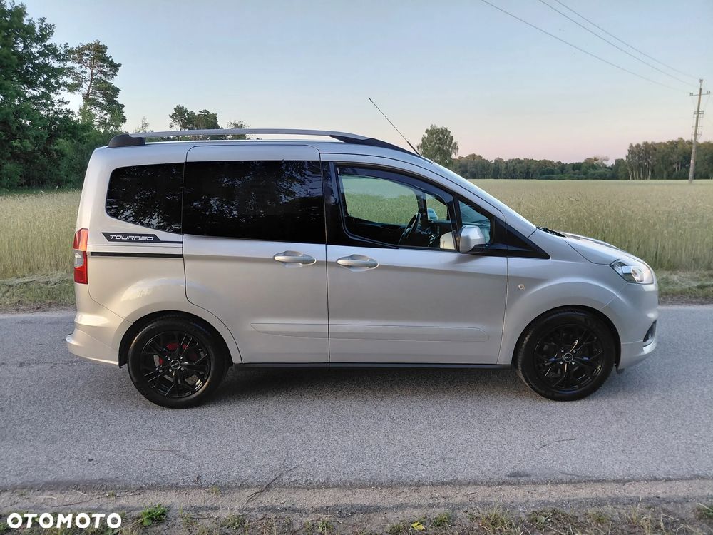Ford Tourneo Courier 1.0 EcoBoost Sport - 6