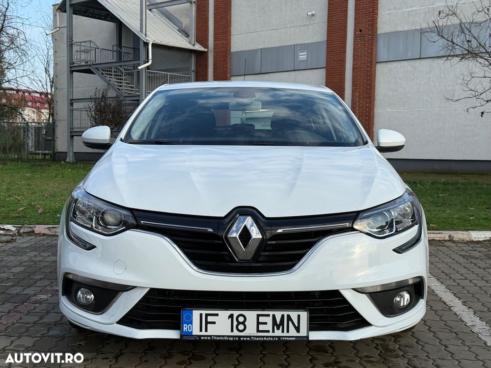 Renault Megane BLUE dCi 115 EDC BUSINESS EDITION - 9