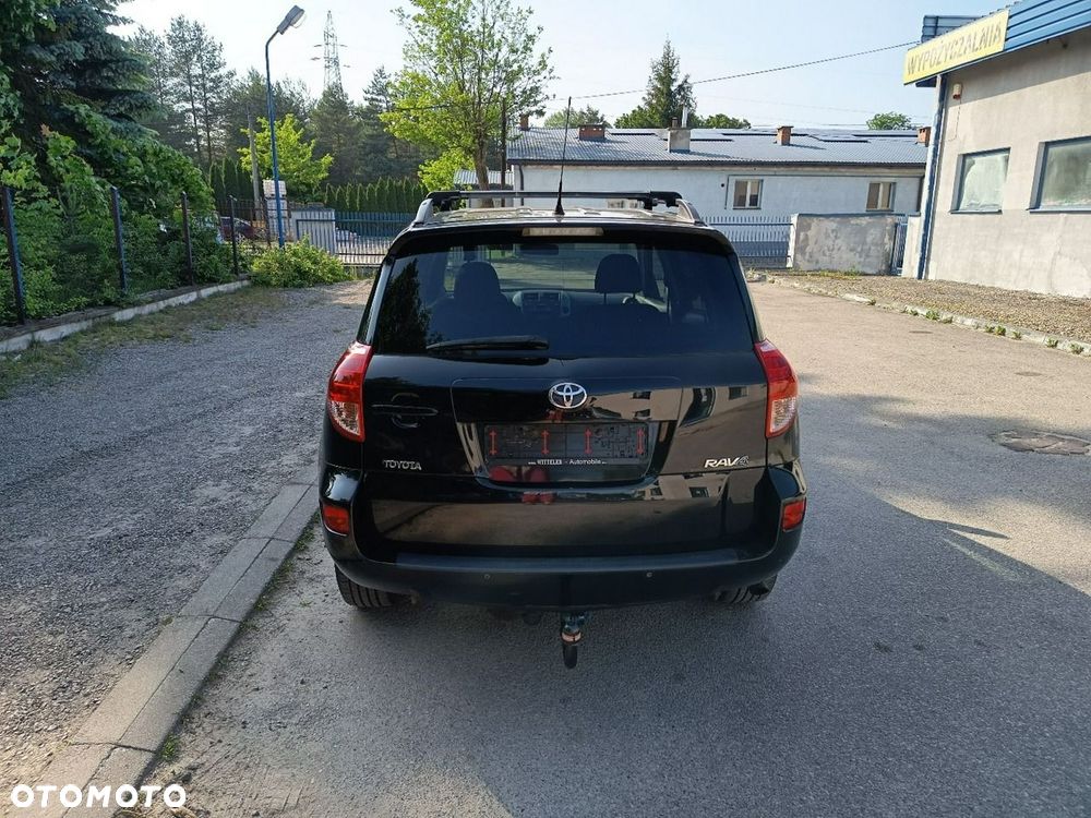 Toyota RAV4 - 15