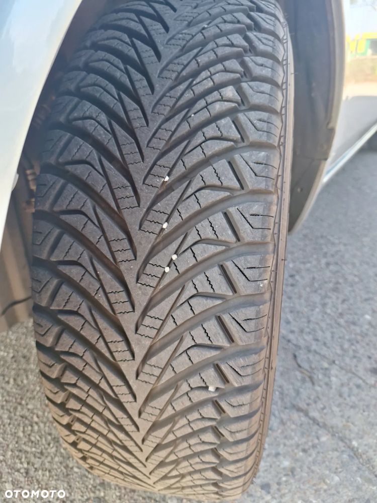 Nissan Primera 1.6 Visia - 7