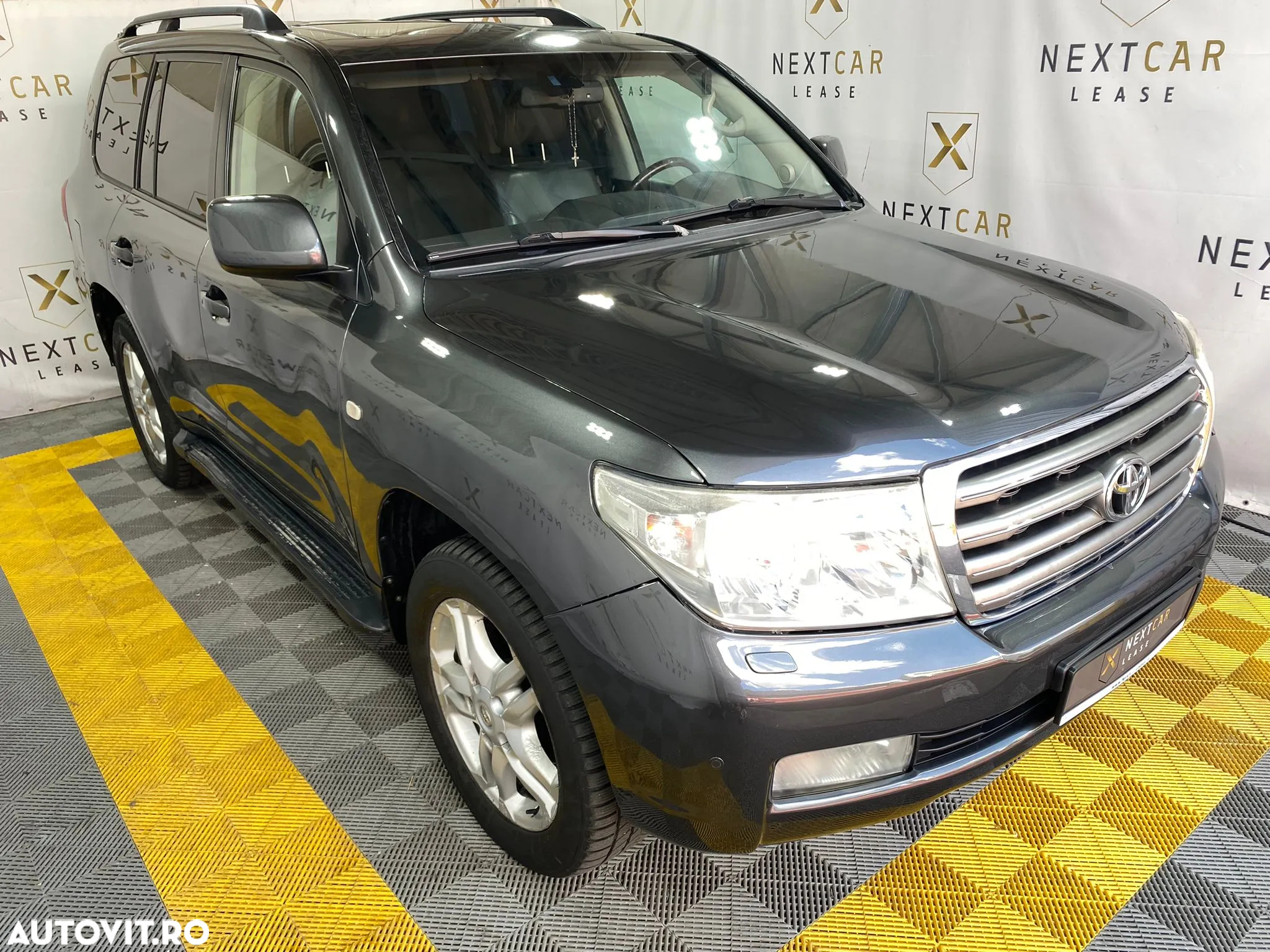 Toyota Land Cruiser V8 4.5 Aut Executive - 3