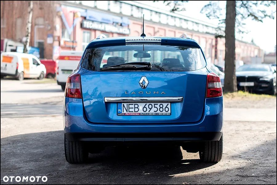Renault Laguna dCi 110 FAP Sportway - 9