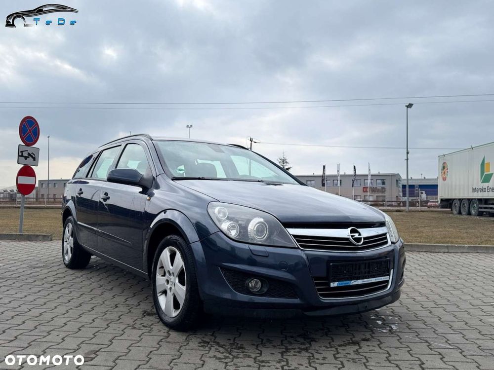 Opel Astra - 4