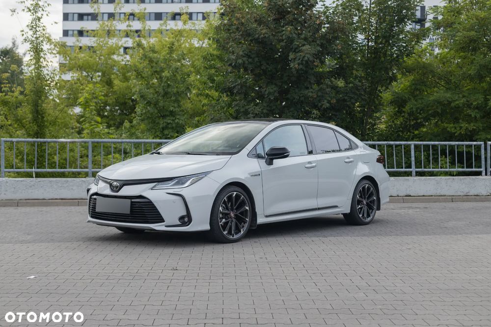 Toyota Corolla 1.8 Hybrid GR Sport - 1