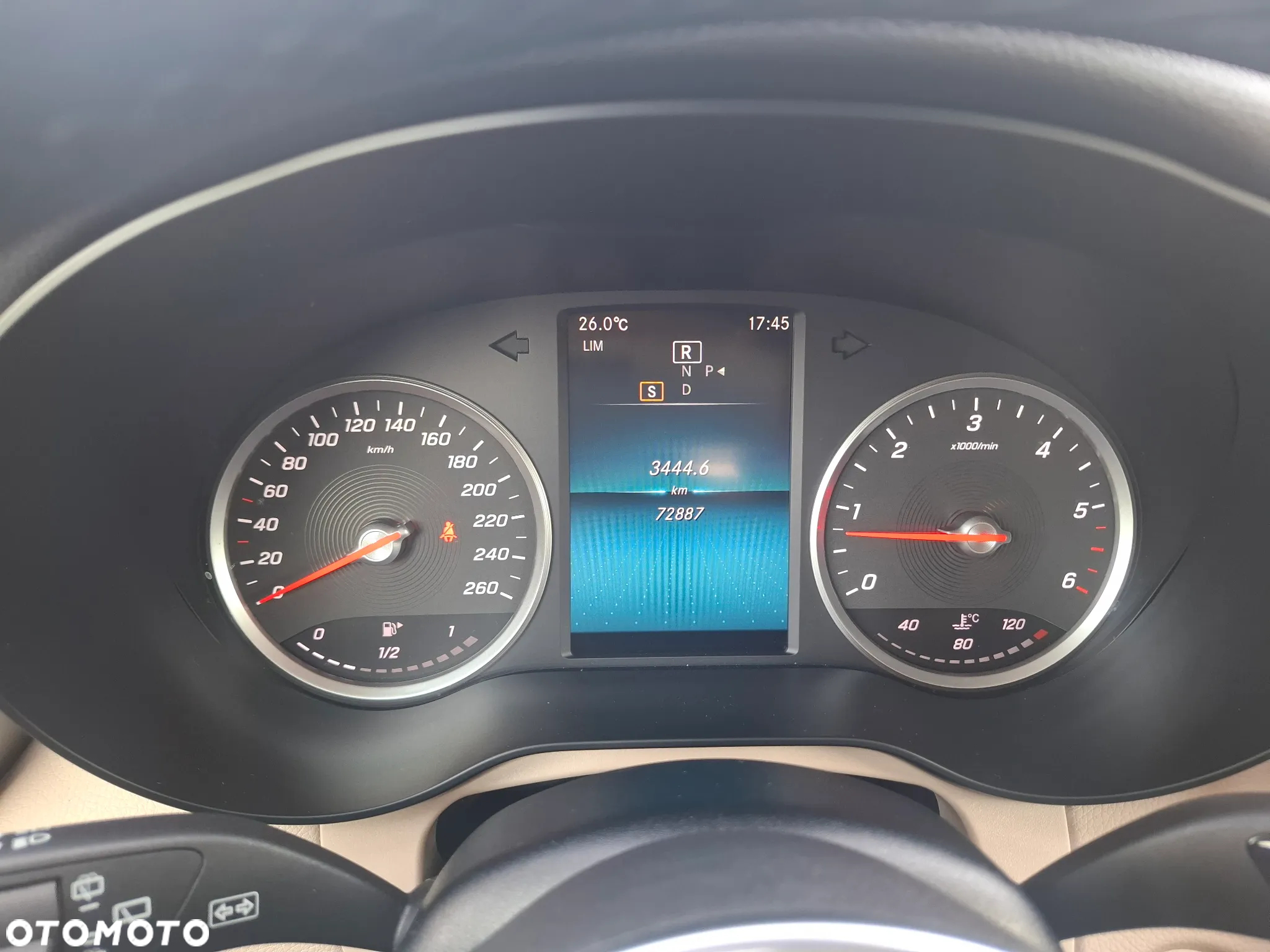 Mercedes-Benz GLC 200 d 4-Matic Business Edition - 27