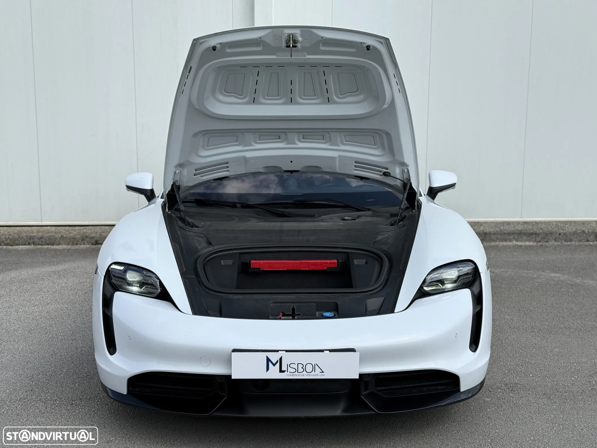 Porsche Taycan Turbo - 8