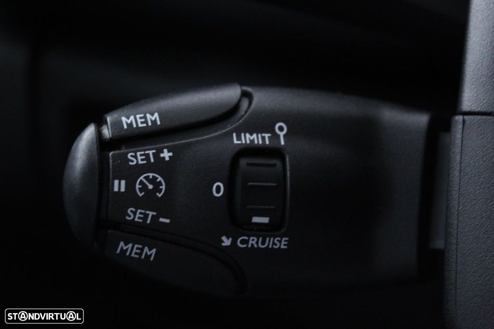 Citroën C5 Aircross 1.2 PureTech Plus - 25