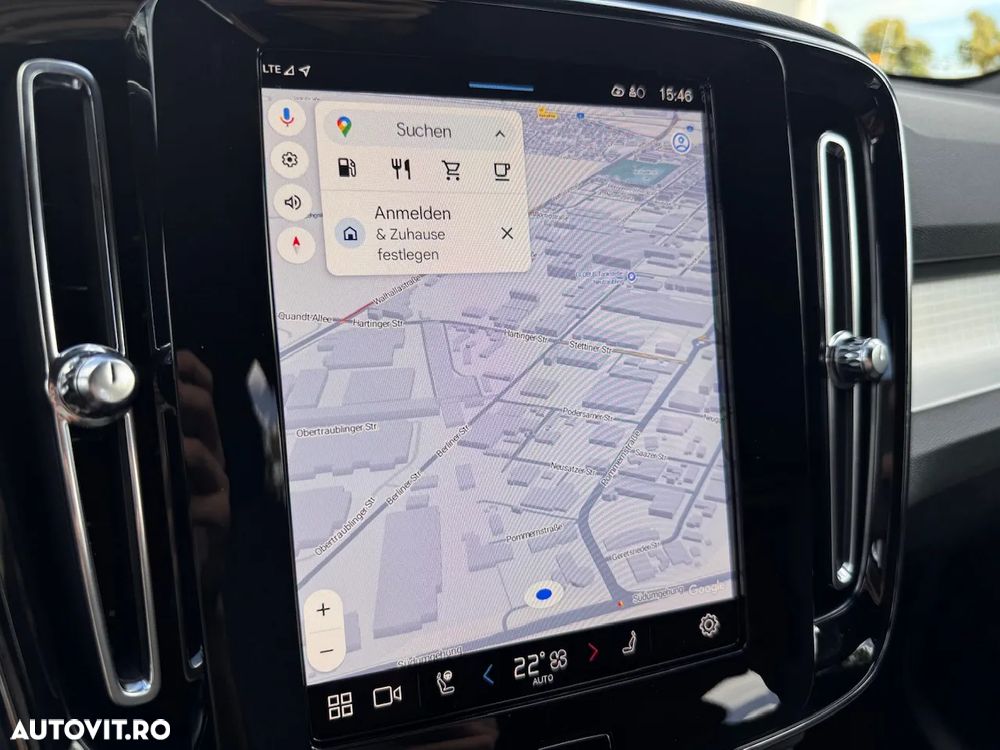 Volvo XC 40 B3 AT FWD MHEV Plus Dark - 9