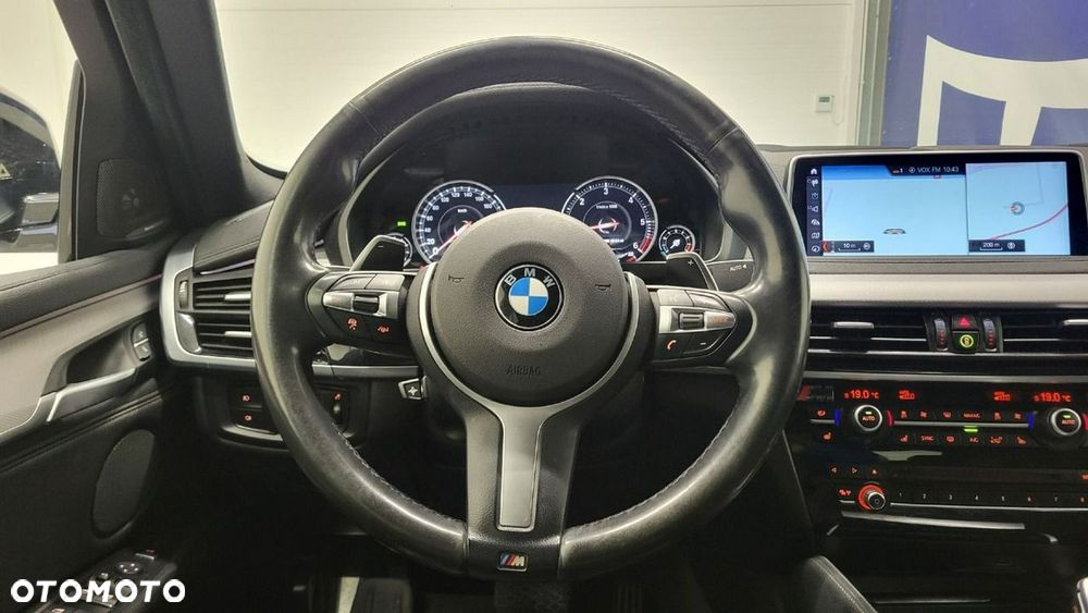BMW X6M - 14