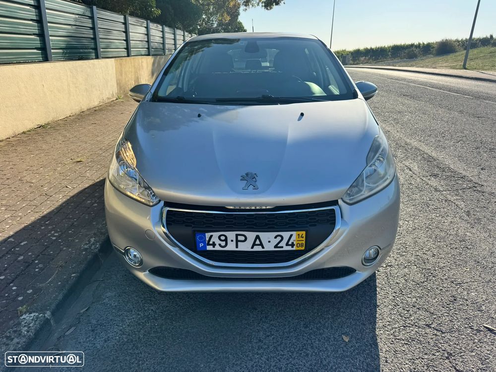 Peugeot 208 1.4 HDi Active - 4
