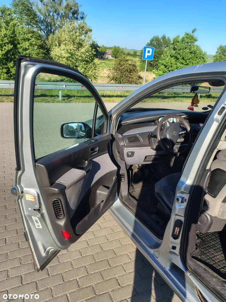 Peugeot 807 2.0 HDi Trendy - 8