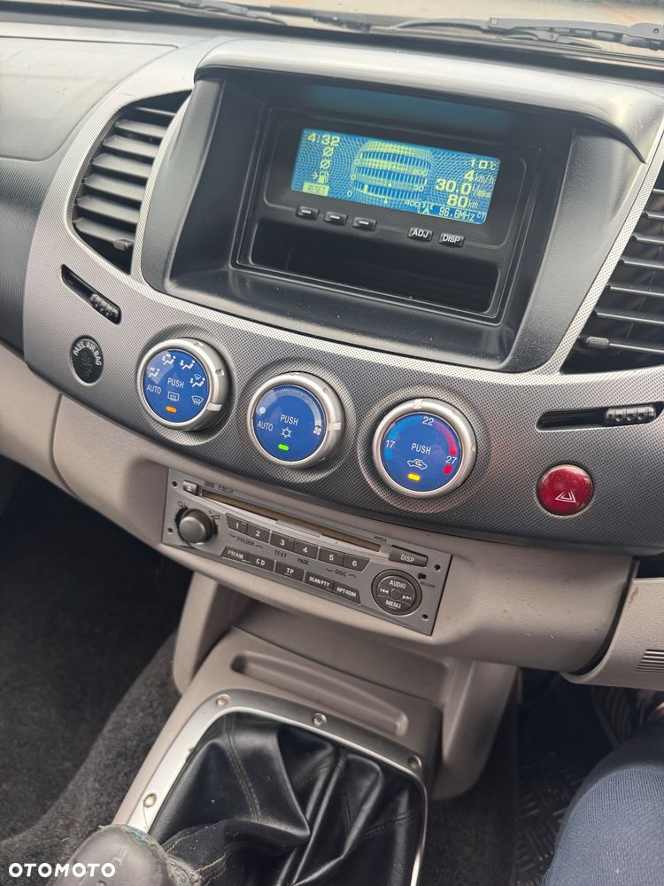 Mitsubishi L200 Pick Up 4x4 Intense Double Cab - 16